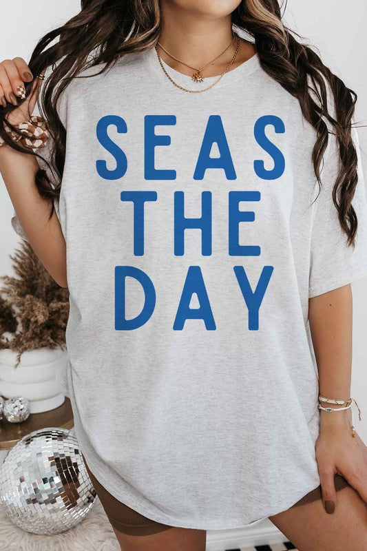 SEAS THE DAY GRAPHIC TEE